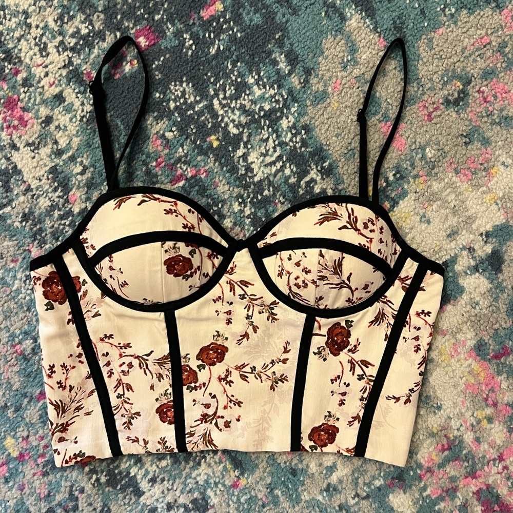 Lovers and friends bustier crop top. Women’s size XS. True to size